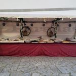 parada PARAGUAS EN FERIA MEDIEVAL